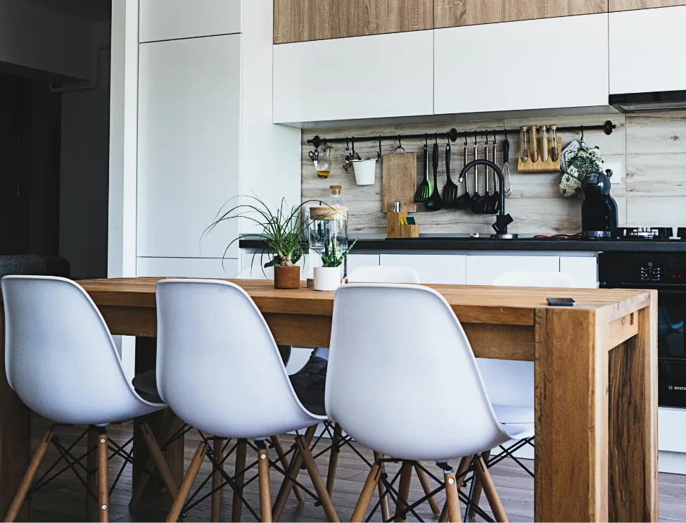 Why Winter Is the BEST Time to Paint Your Home Interior